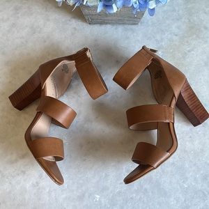 Kelly and Kate brown sandals